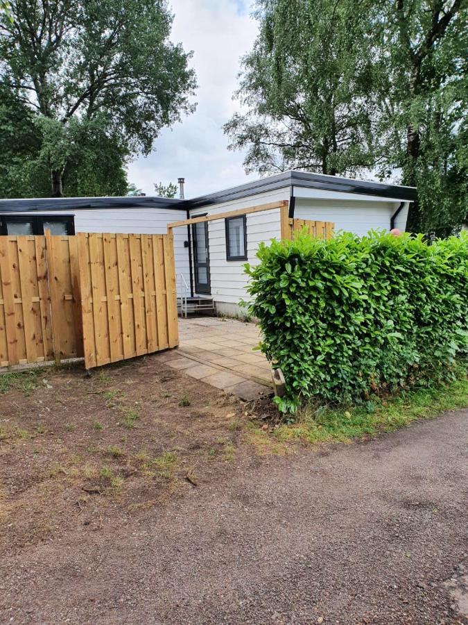 Comfortabel En Gezellig Familie Chalet Tot 6 Personen Op De Veluwe Bungalowpark De Kern Putten Εξωτερικό φωτογραφία