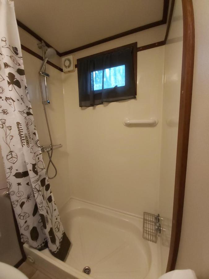 Comfortabel En Gezellig Familie Chalet Tot 6 Personen Op De Veluwe Bungalowpark De Kern Putten Εξωτερικό φωτογραφία