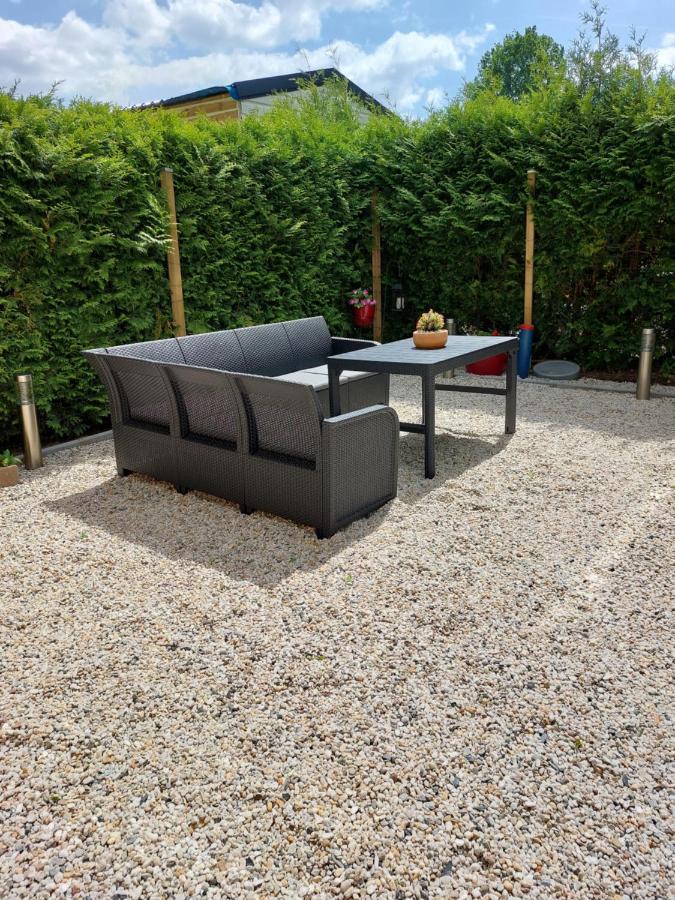 Comfortabel En Gezellig Familie Chalet Tot 6 Personen Op De Veluwe Bungalowpark De Kern Putten Εξωτερικό φωτογραφία