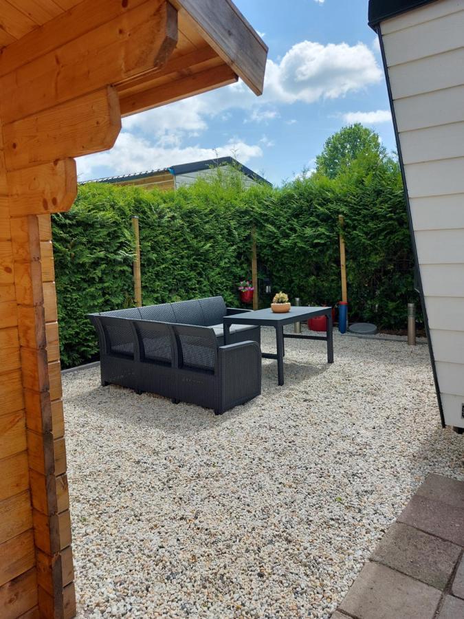 Comfortabel En Gezellig Familie Chalet Tot 6 Personen Op De Veluwe Bungalowpark De Kern Putten Εξωτερικό φωτογραφία
